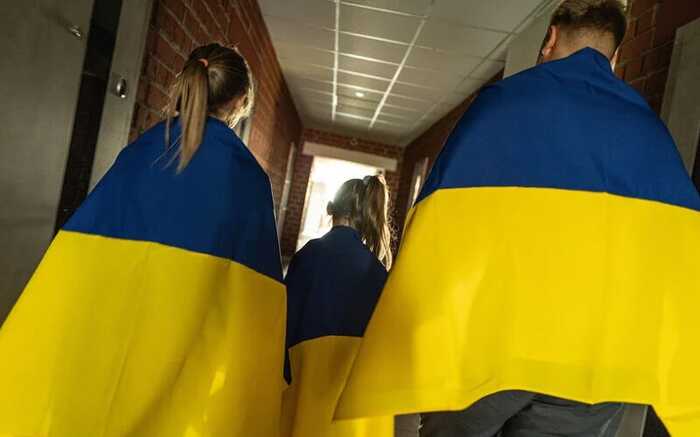 З окупованого лівобережжя Херсонщини повернули дві родини із дітьми