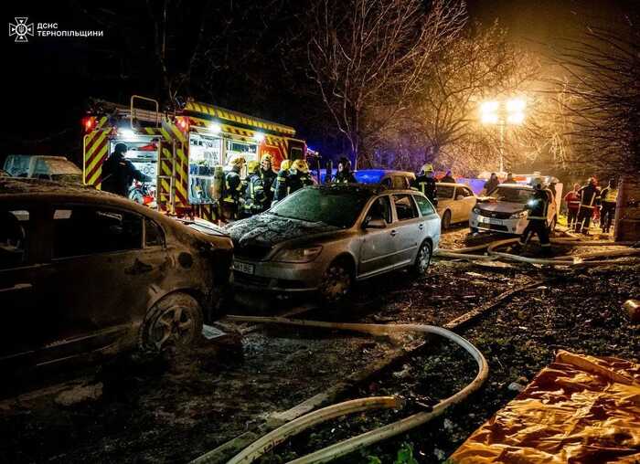 Росіяни влучили "Шахедом" по житловому будинку в Тернополі: є загиблі та постраждалі